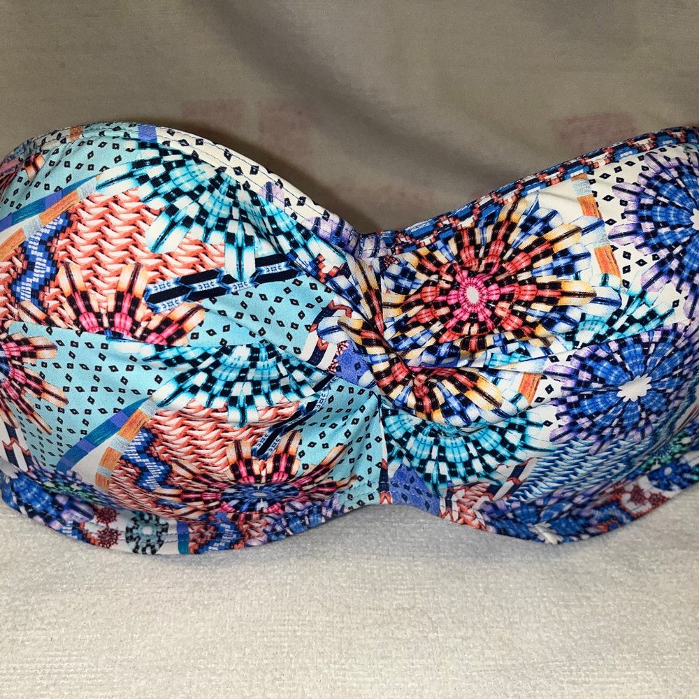 Sunsets Bandeau Bikini Top ONLY 34F/32G